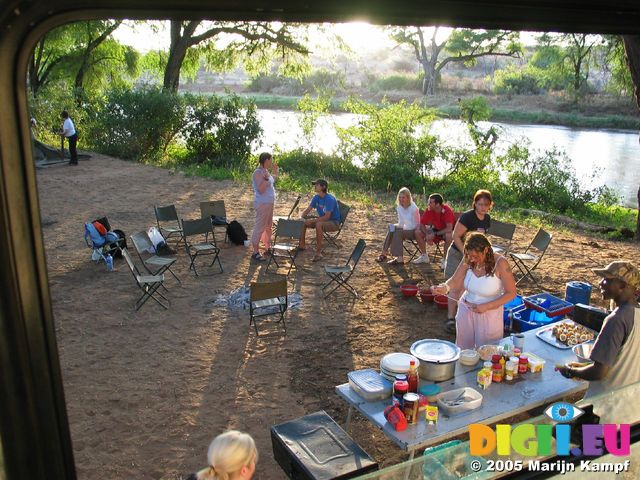 14280 Breakfast at the Samburu National Reserve campsite